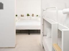 Zimmerbild 16
