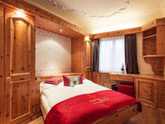 Zimmerbild 9