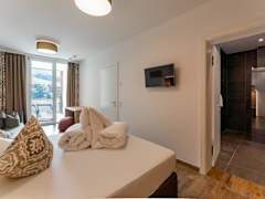 Zimmerbild 11