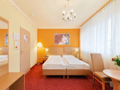 Zimmerbild 8