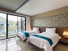 Zimmerbild 8