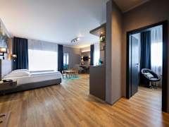 Zimmerbild 4