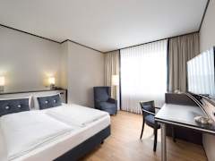 Zimmerbild 7