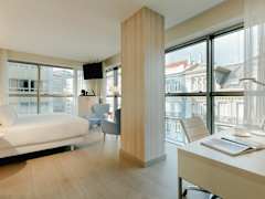 Zimmerbild 9