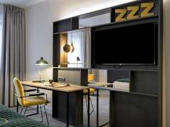Zimmerbild 4