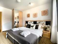 Zimmerbild 6