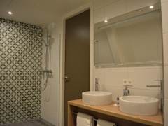Zimmerbild 8