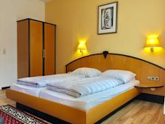 Zimmerbild 6