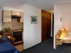 Zimmerbild 4