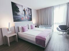Zimmerbild 6