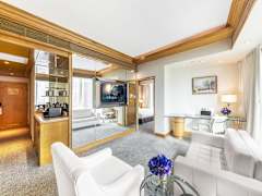 Zimmerbild 4