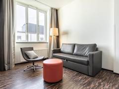 Zimmerbild 4