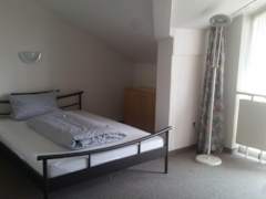 Zimmerbild 8