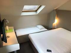 Zimmerbild 7