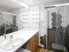 Zimmerbild 8