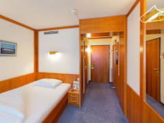 Zimmerbild 13