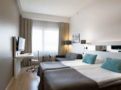 Zimmerbild 6