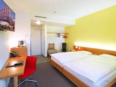 Zimmerbild 11