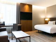 Zimmerbild 6