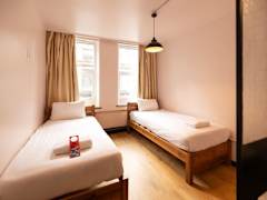Zimmerbild 4