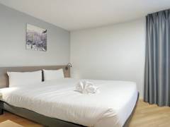 Zimmerbild 9
