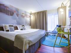 Zimmerbild 9