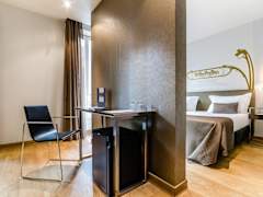 Zimmerbild 8