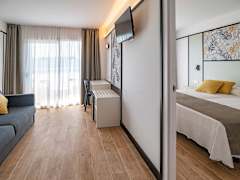 Zimmerbild 6