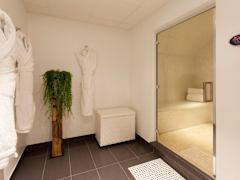 Zimmerbild 6