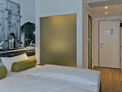 Zimmerbild 10