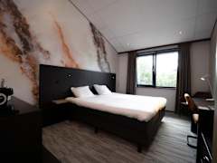 Zimmerbild 3