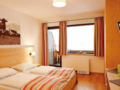 Zimmerbild 4