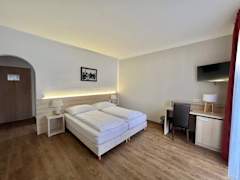 Zimmerbild 6