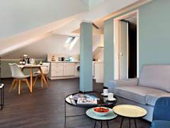 Zimmerbild 4