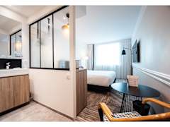 Zimmerbild 7