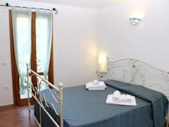 Zimmerbild 6