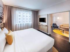 Zimmerbild 6