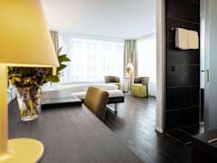 Zimmerbild 10