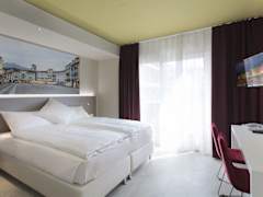 Zimmerbild 9
