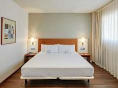 Zimmerbild 6