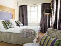 Zimmerbild 8
