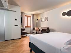 Zimmerbild 8