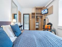 Zimmerbild 6