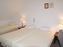 Zimmerbild 2