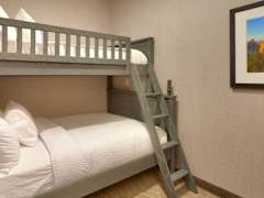 Zimmerbild 4