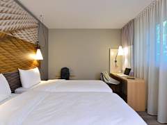 Zimmerbild 6