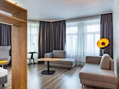 Zimmerbild 9