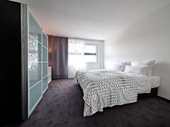 Zimmerbild 6