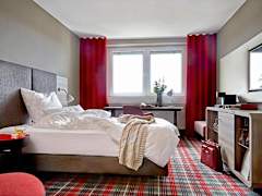 Zimmerbild 6