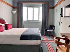 Zimmerbild 8